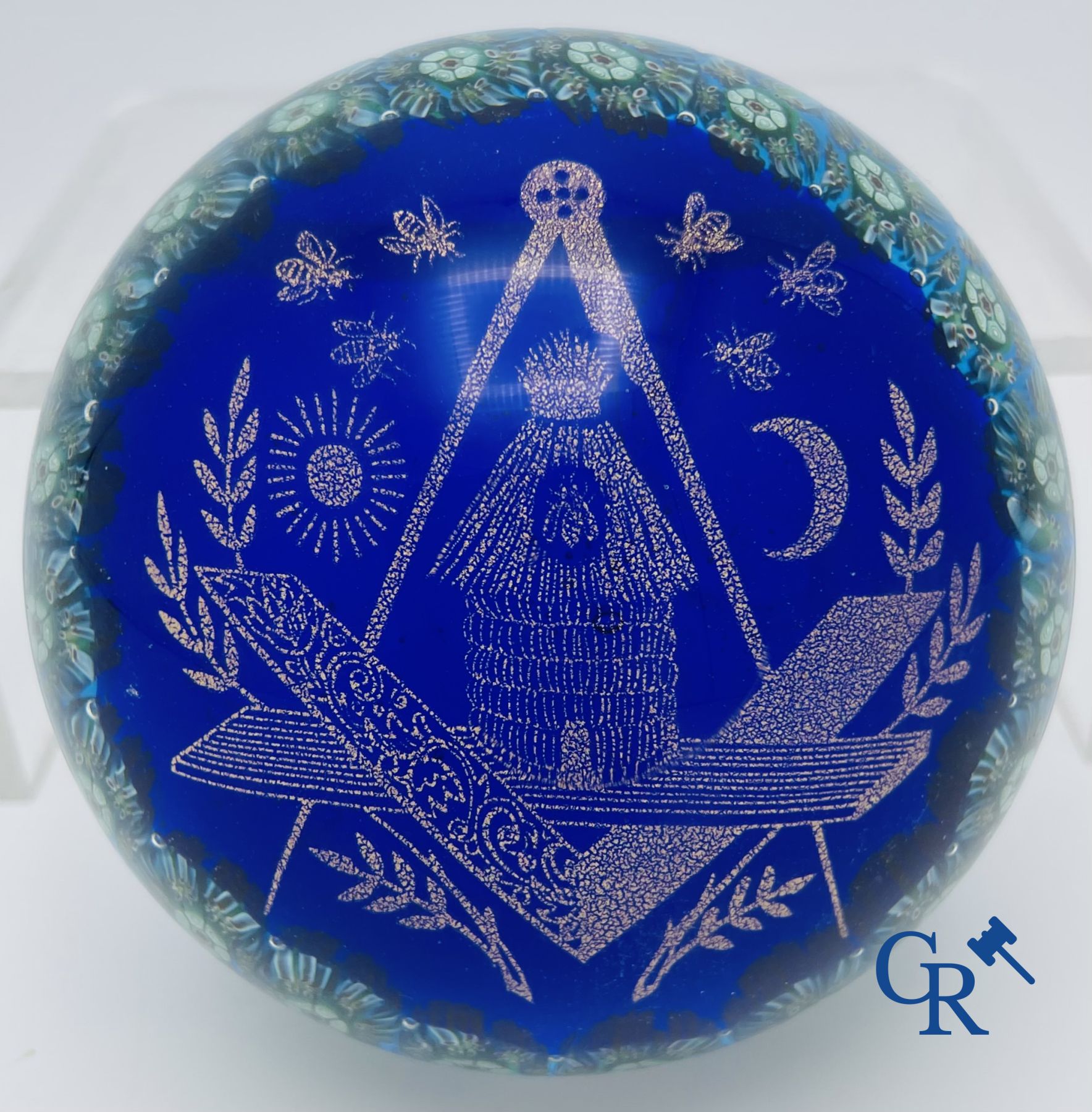 Vrijmetselaarij: Presse papier in kristal.