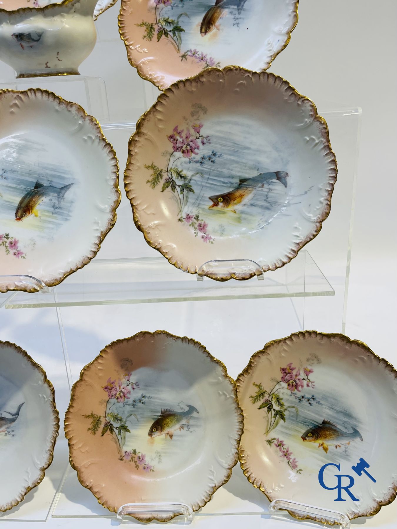 Porselein: Limoges/France: Gedeelte van een porselein tafelservies.