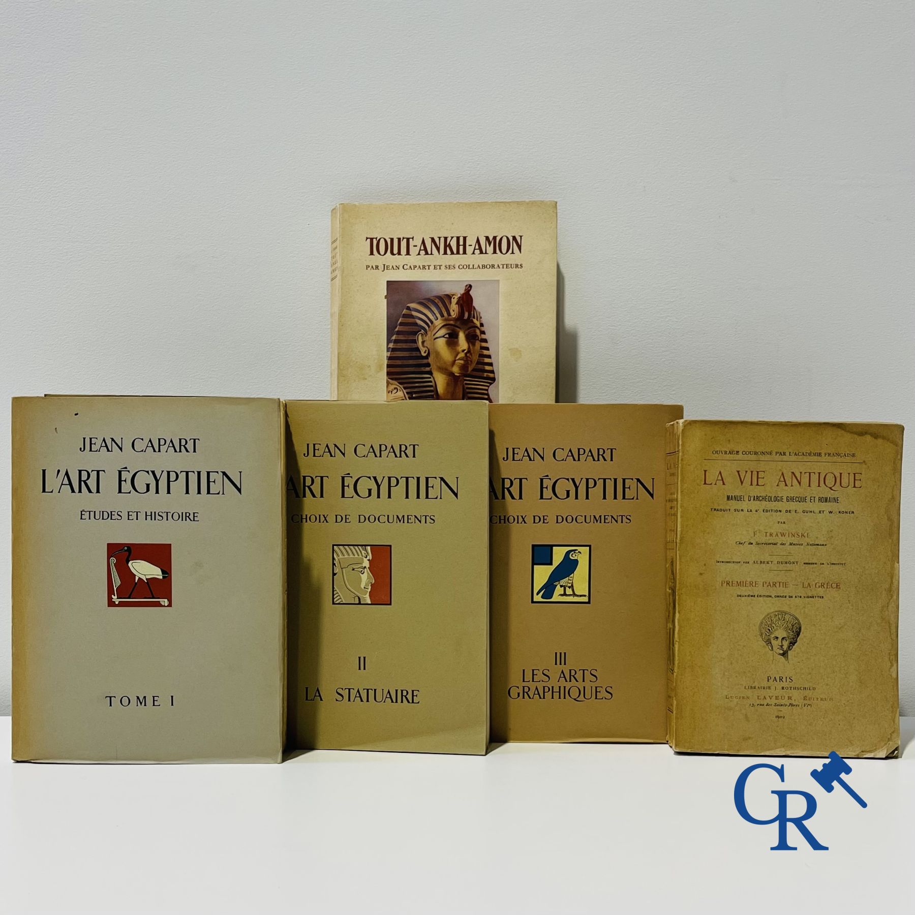 Boeken: Jean Capart, L'Art Egyptien en Tout-Ankh-Amon  - Trawinski, La Vie Antique. (5 volumes).