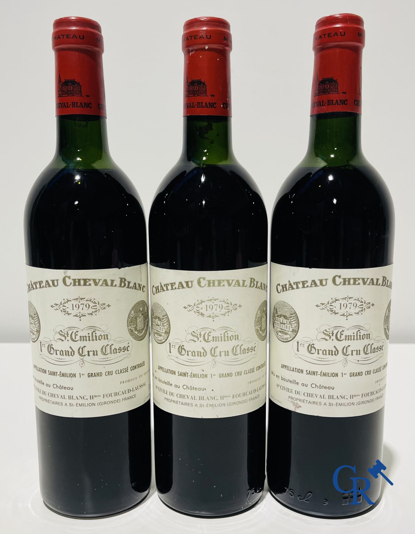 Wijnen: Saint-Emilion. Château Cheval Blanc. 1979. 1er Grand Cru Classé.