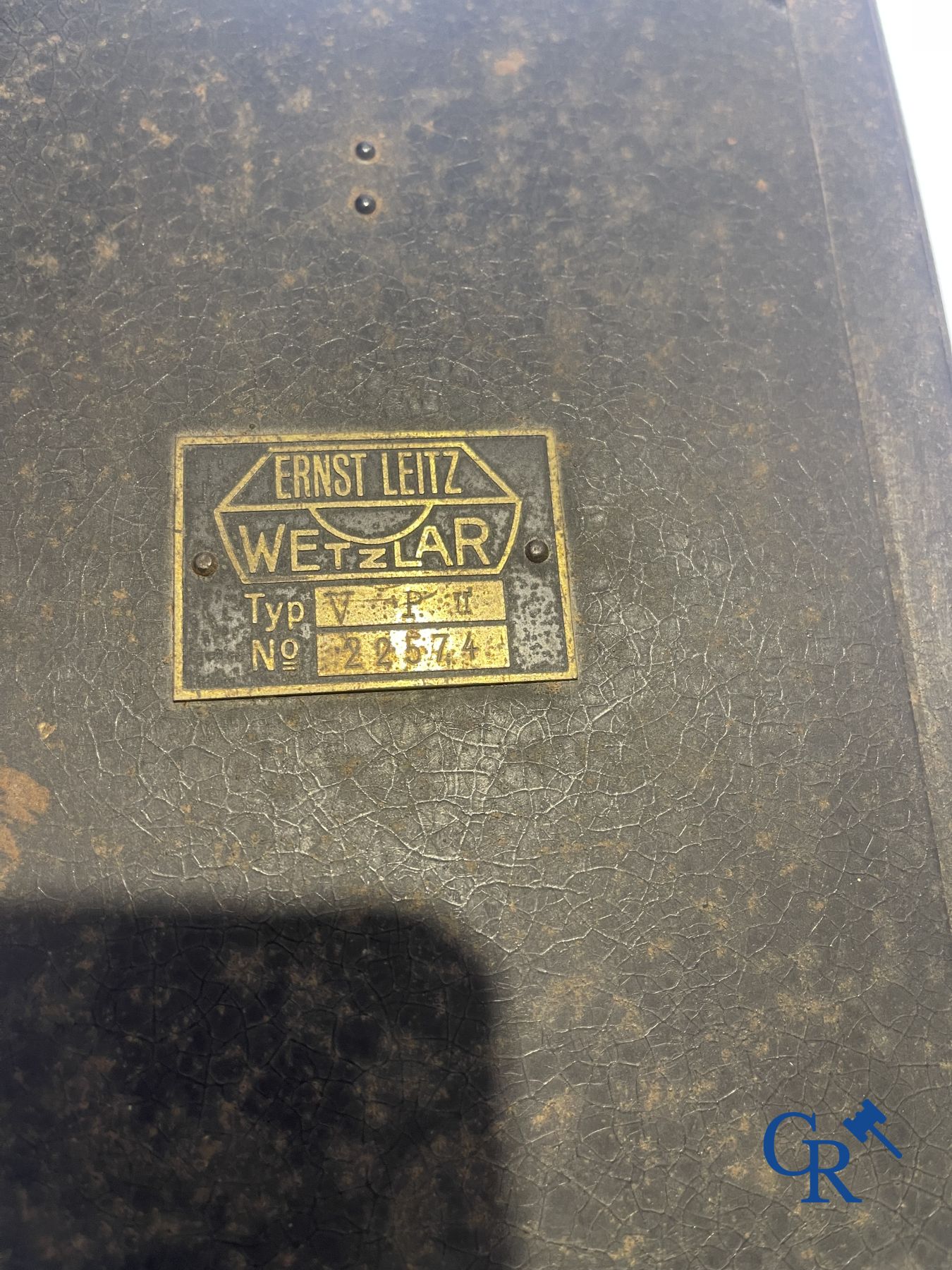 Ernst Leitz Wetzlar Episkop projecter en een "Lanterne Magique"