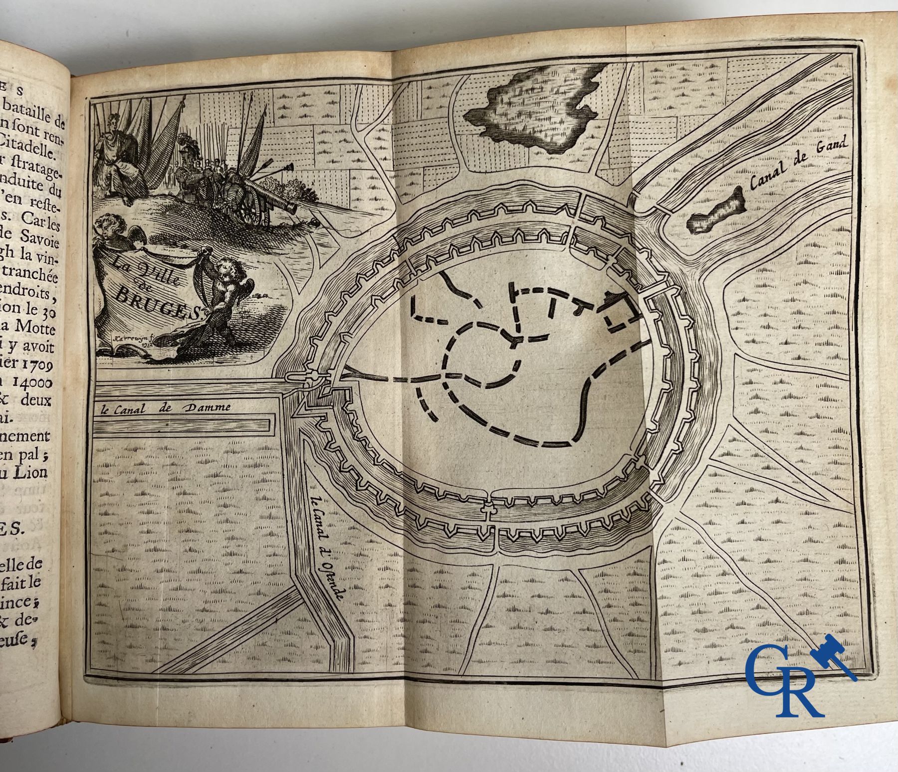 Oude boekdrukken: Histoire générale des Pais-Bas, 1720 Chez François Foppens à Brusselle.