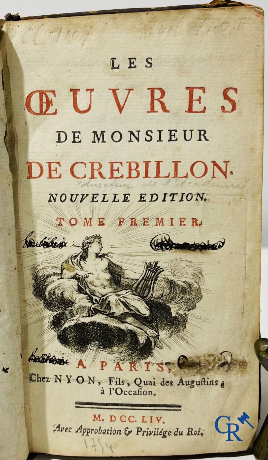 Oude boekdrukken: Abbé de Fontenay (4 volumes) 1774 en Les oeuvres de monsieur de Crébillon (3 volumes) 1754.