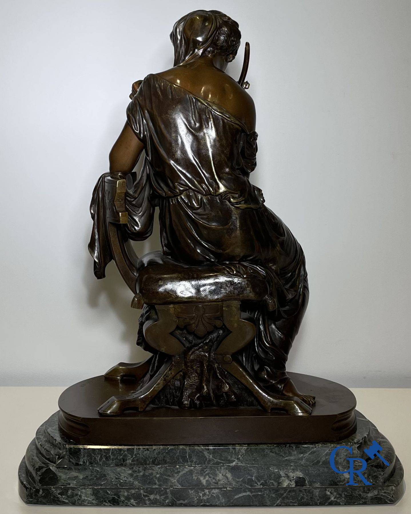 Michel-Louis Victor Mercier (1810-1894) Bronze statue of the goddess of hunting Diana. Signed Mercier. 19th century.