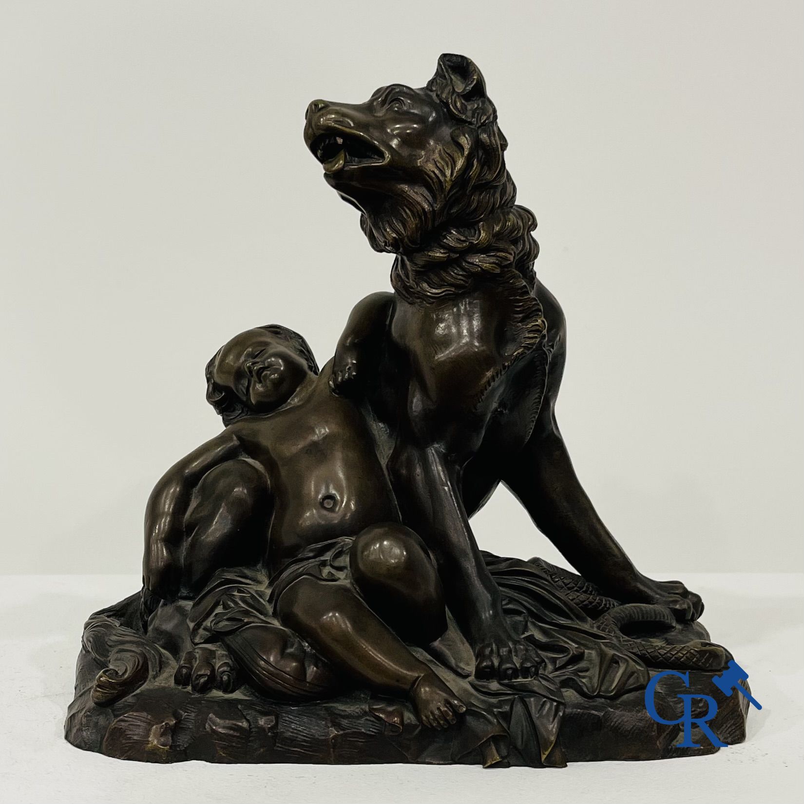 James Pradier: Bronzen beeld met mythologische voorstelling.
