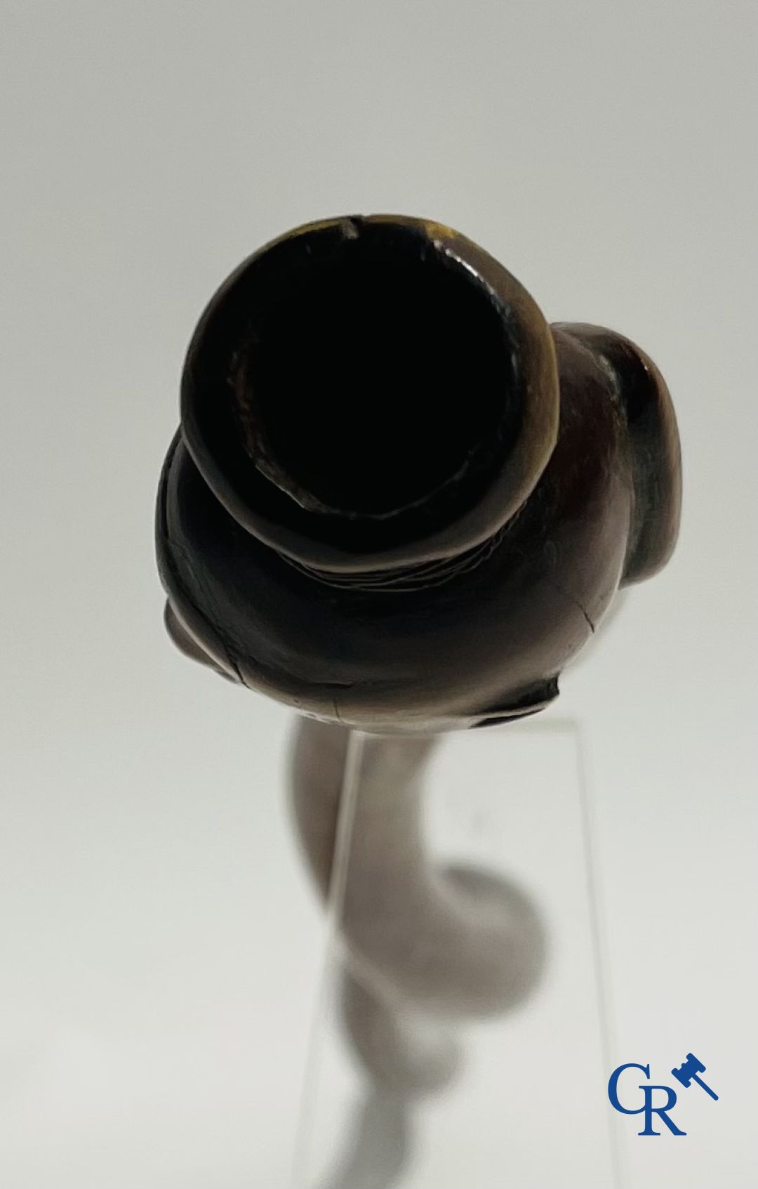 Afrikaanse kunst: Een gesculpteerde houten staf.