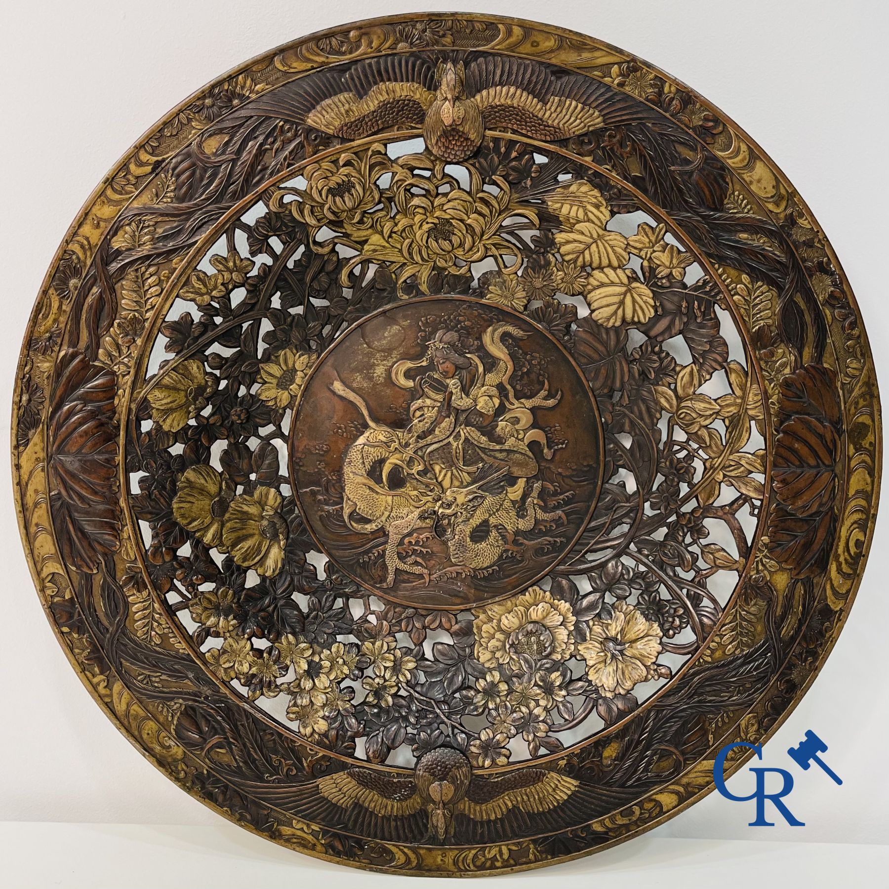 Een Japanse opengewerkte schotel, Meiji periode, 19de eeuw.