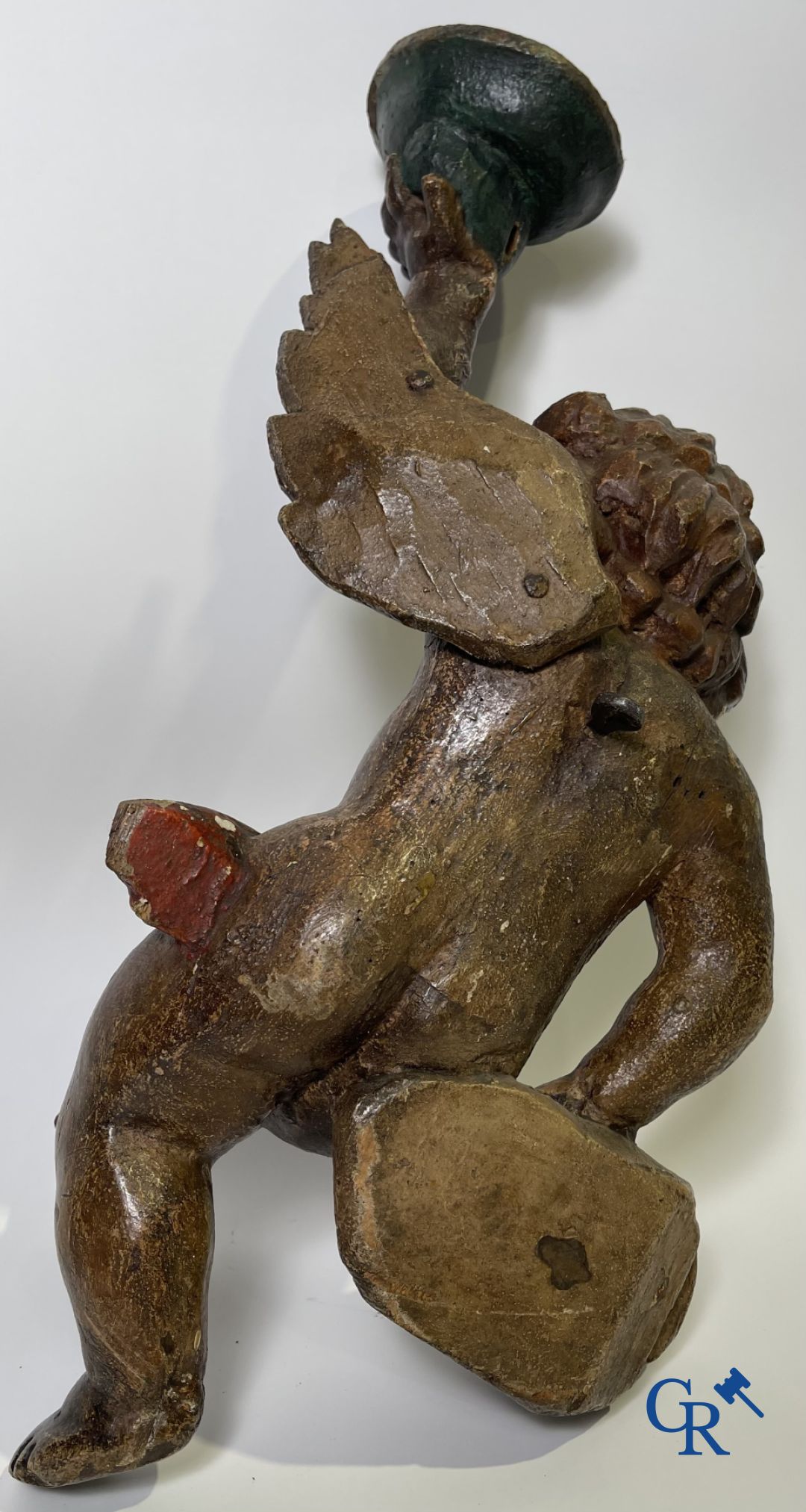 Wooden sculptures: A pair of wood-carved and polychrome 18th century angels.