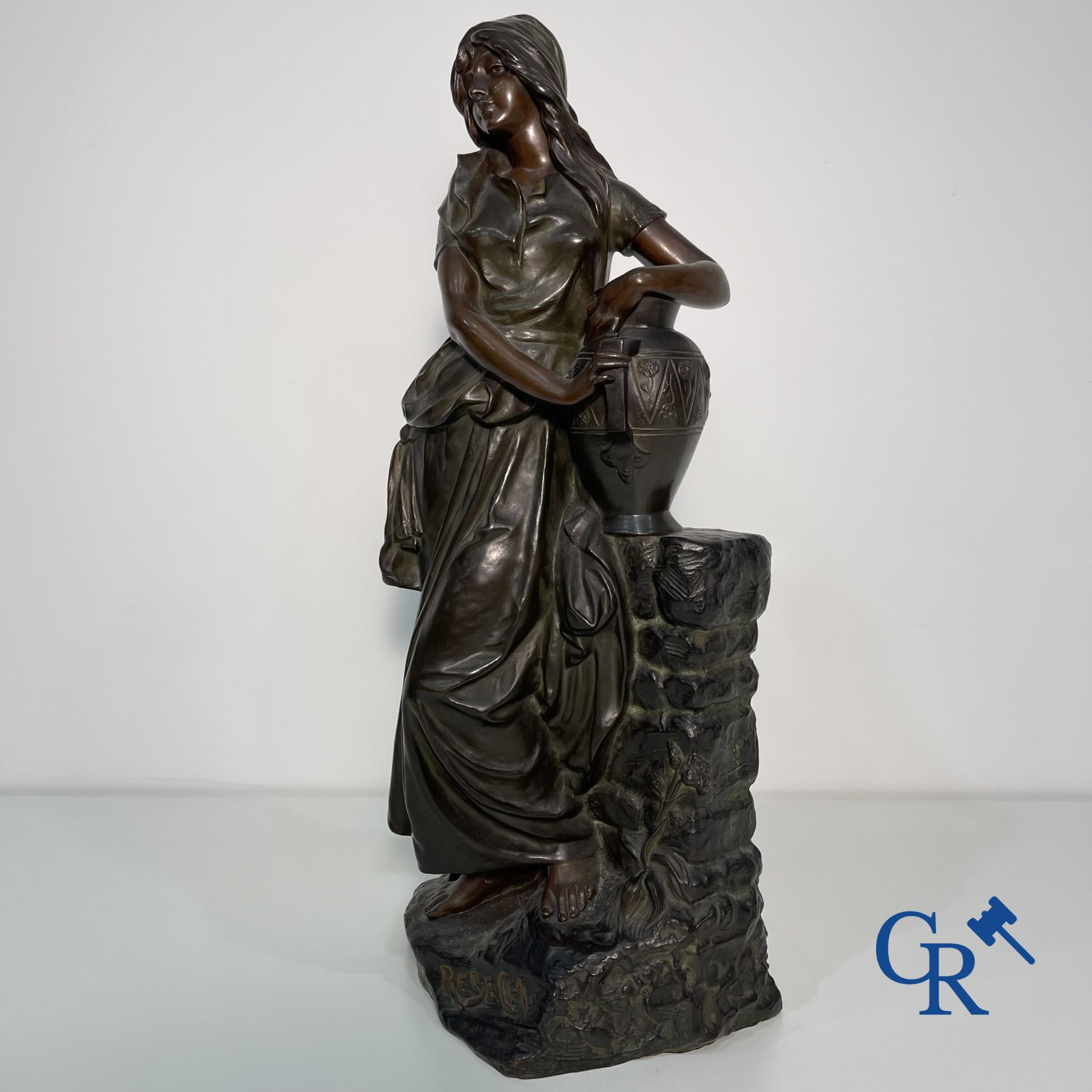 Edmond Lefever: (Ieper 1839-Schaarbeek 1911) "Rebecca" oriëntaals bronzen beeld.