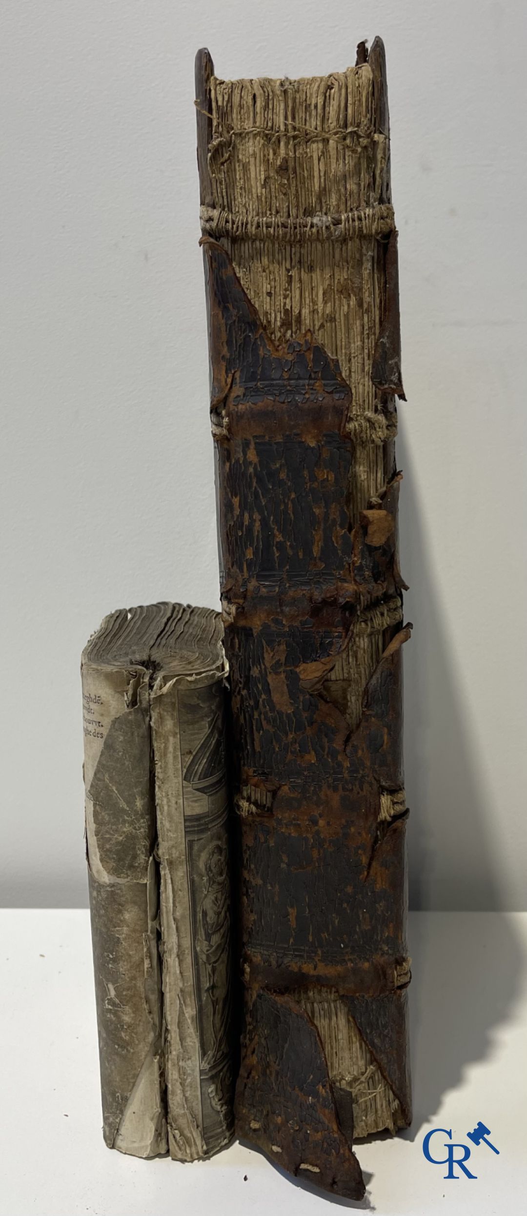 Oude boekdrukken: Pedro de Ribadeneira, Heribert Rosweyde, P. Andreas De Boeye. Antwerpen 1665 en 1631.