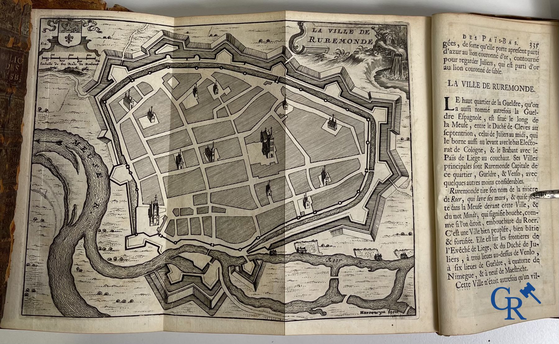 Oude boekdrukken: Histoire générale des Pais-Bas, 1720 Chez François Foppens à Brusselle.