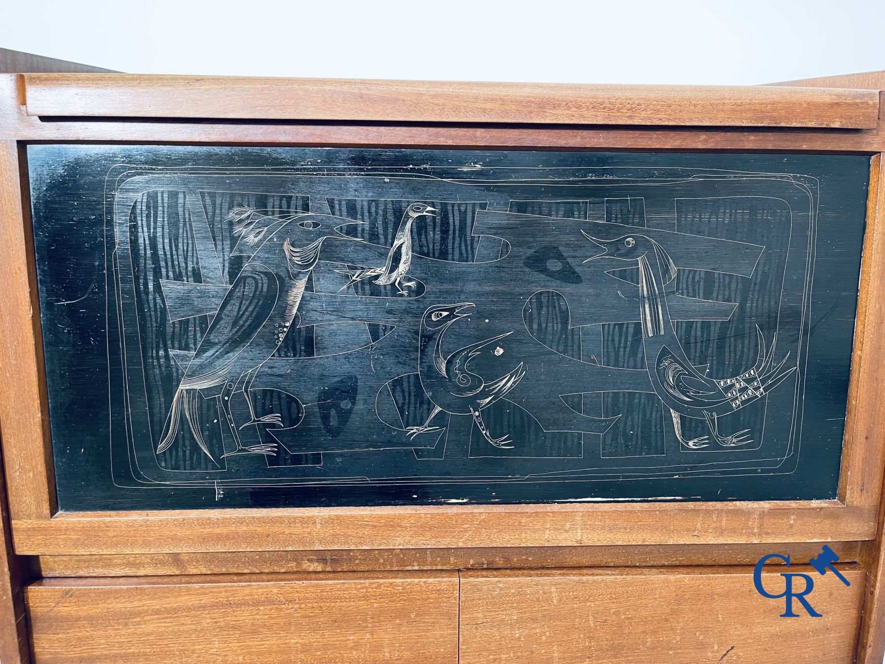 Design: Jaren '50 - 60 bar meubel in exotisch hout met lakwerk.