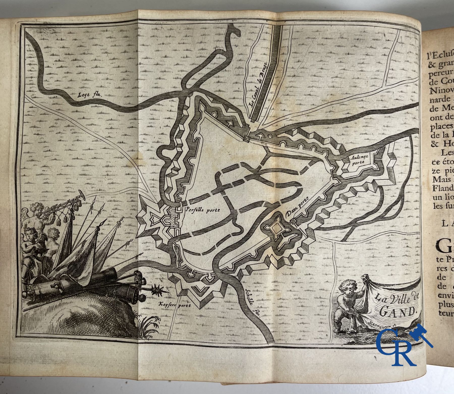 Oude boekdrukken: Histoire générale des Pais-Bas, 1720 Chez François Foppens à Brusselle.